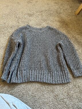 American Eagle Outfitters Marled Gray Crewneck Sweater